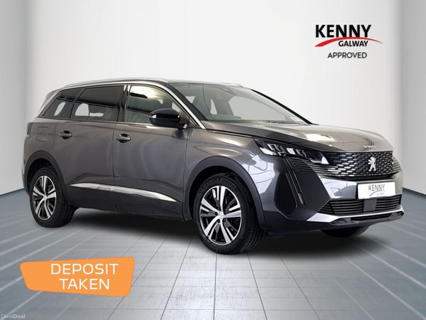 Peugeot 5008 MPV, Diesel, 2024, Grey