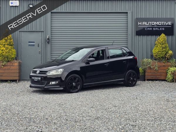 Volkswagen Polo Hatchback, Petrol, 2013, Black