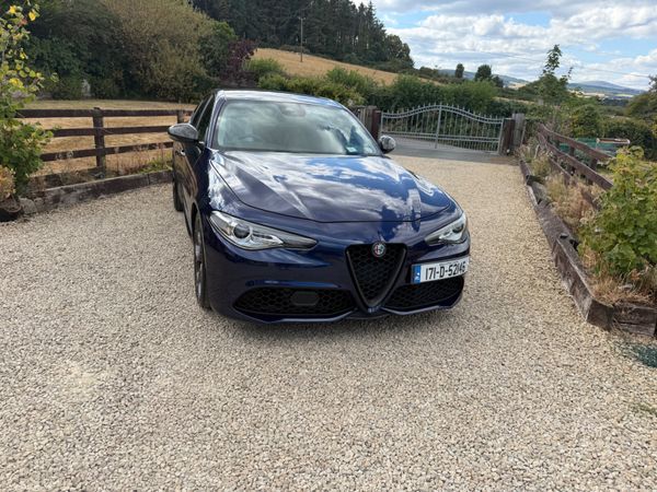 Alfa Romeo Giulia Saloon, Diesel, 2017, Blue