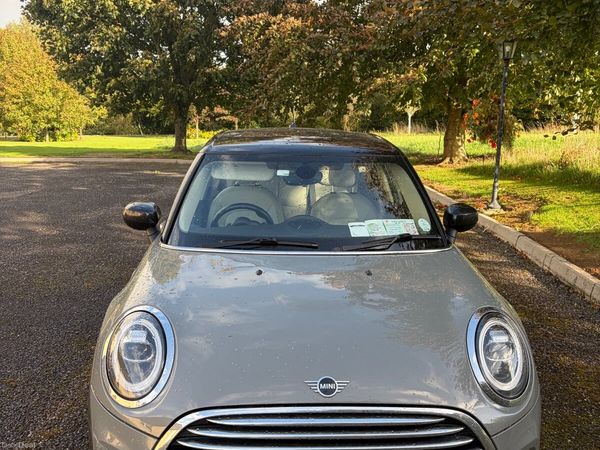 Mini Cooper Hatchback, Petrol, 2020, Grey