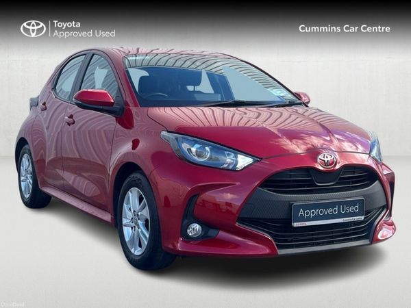 Toyota Yaris Hatchback, Petrol, 2024, Red
