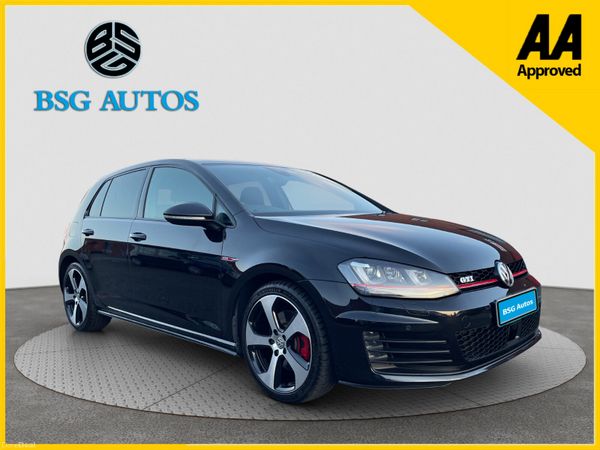 Volkswagen Golf Hatchback, Petrol, 2017, Black