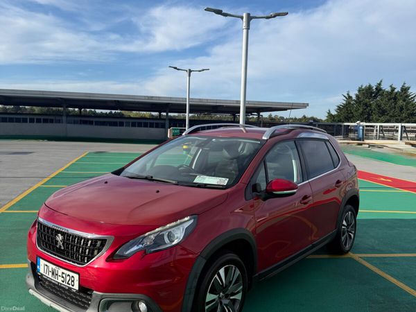 Peugeot 2008 Hatchback, Petrol, 2017, Red