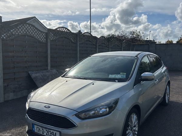 Ford Focus Hatchback, Diesel, 2017, Grey