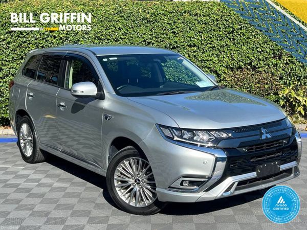 Mitsubishi Outlander SUV, Petrol Plug-in Hybrid, 2022, Silver