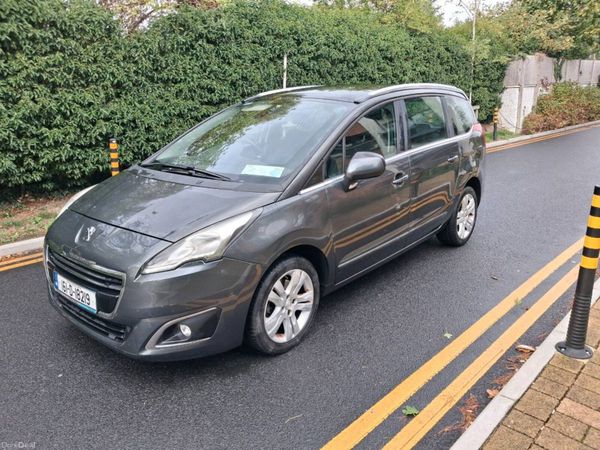 Peugeot 5008 MPV, Diesel, 2016, Grey