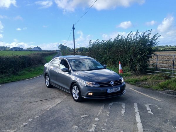 Volkswagen Jetta Saloon, Diesel, 2017, Grey