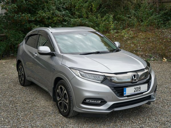 Honda Vezel SUV, Petrol Hybrid, 2019, Silver