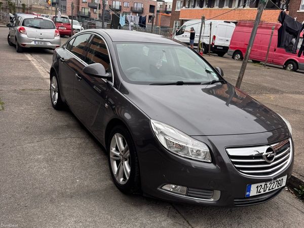 Opel Insignia Hatchback, Petrol, 2012, Grey