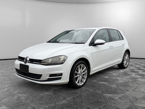 Volkswagen Golf Hatchback, Petrol, 2015, White