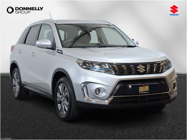 Suzuki Vitara SUV, Petrol, 2023, Silver