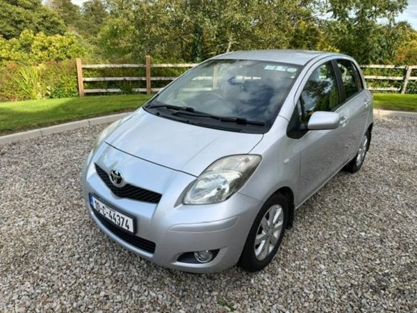 Toyota Yaris Hatchback, Diesel, 2010, Silver
