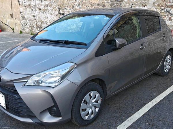 Toyota Aqua Hatchback, Petrol Hybrid, 2016, Grey