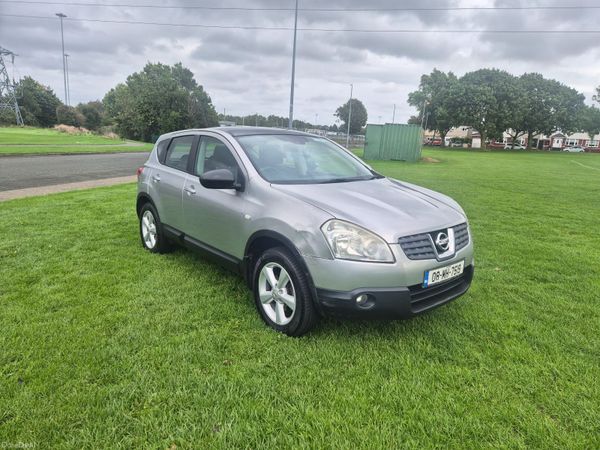 Nissan Qashqai Hatchback, Petrol, 2008, Silver