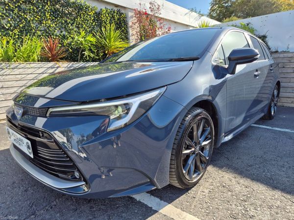 Toyota Corolla Estate, Petrol Hybrid, 2023, Grey