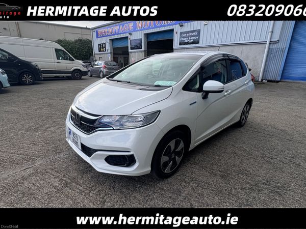 Honda Fit Hatchback, Petrol Hybrid, 2018, White