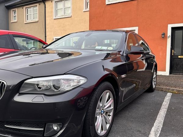 BMW 5-Series Saloon, Diesel, 2012, Grey