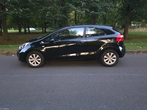 Kia Rio Hatchback, Petrol, 2015, Black