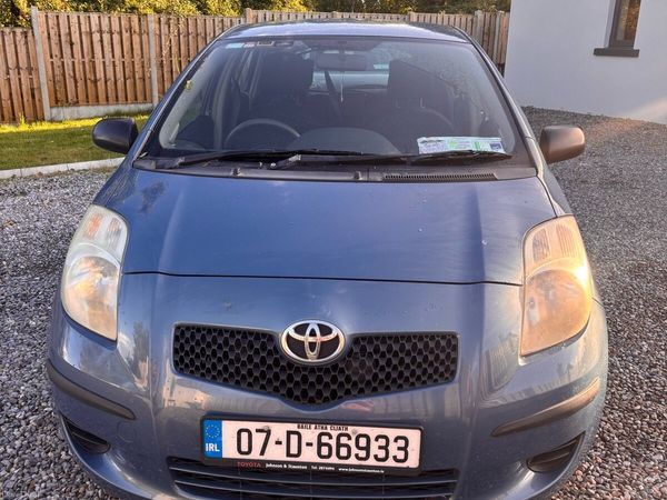 Toyota Yaris Hatchback, Petrol, 2007, Blue
