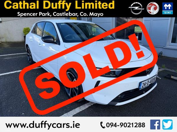 Opel Astra Hatchback, Diesel, 2024, White
