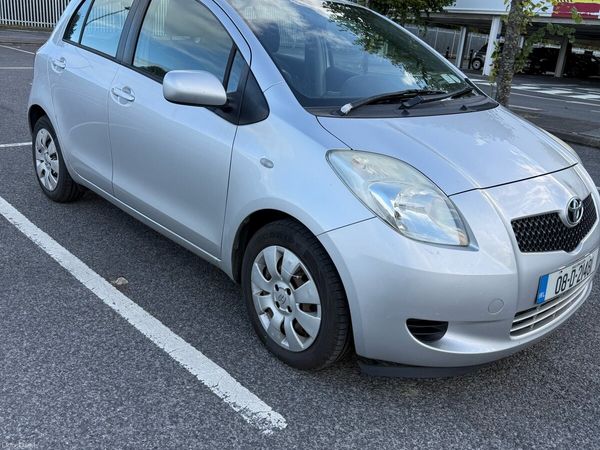 Toyota Yaris Hatchback, Petrol, 2008, Silver