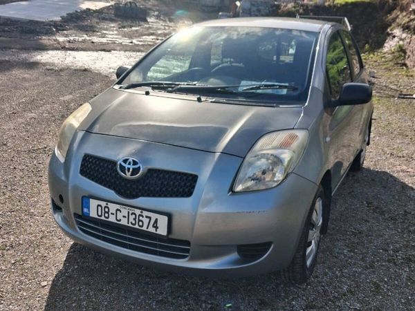 Toyota Yaris Hatchback, Petrol, 2008, Silver