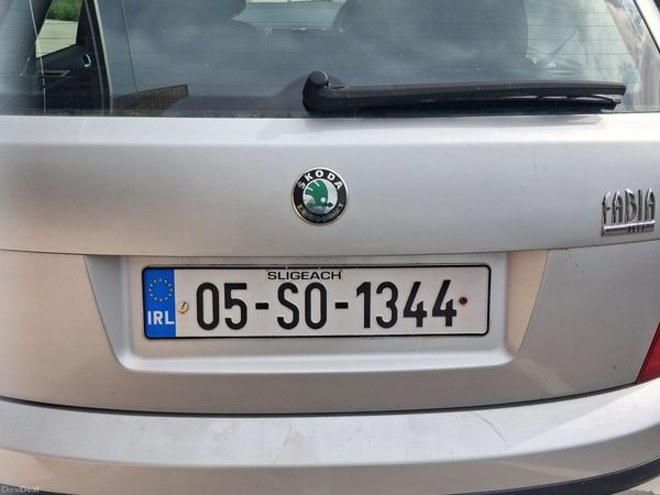 Skoda Fabia Hatchback, Petrol, 2005, Silver