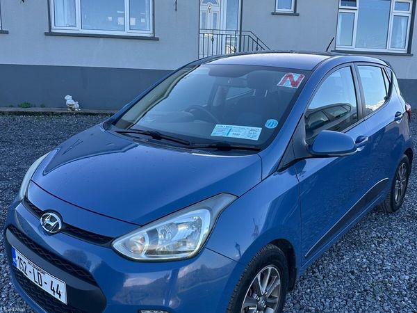 Hyundai i10 Hatchback, Petrol, 2015, Blue
