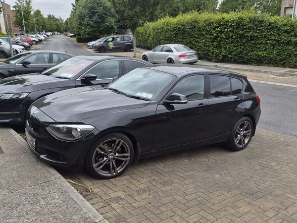 BMW 1-Series Hatchback, Diesel, 2012, Black