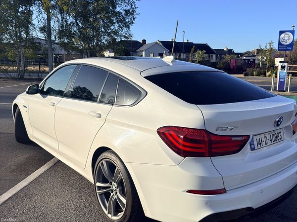BMW 5-Series Hatchback, Diesel, 2014, White