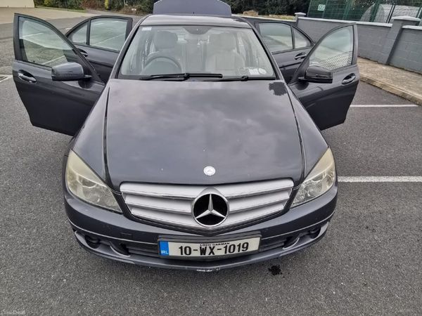 Mercedes-Benz C-Class Saloon, Diesel, 2010, Grey