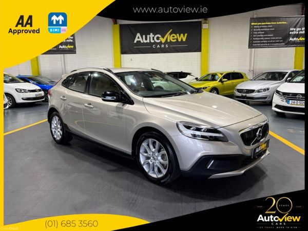 Volvo V40 Estate, Diesel, 2018, Silver