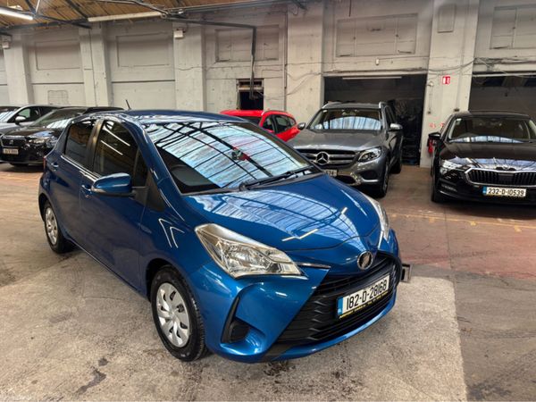 Toyota Yaris Hatchback, Petrol, 2018, Blue