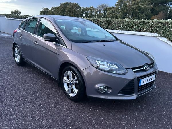 Ford Focus Hatchback, Diesel, 2014, Brown