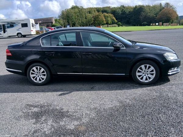 Volkswagen Passat Saloon, Diesel, 2013, Black