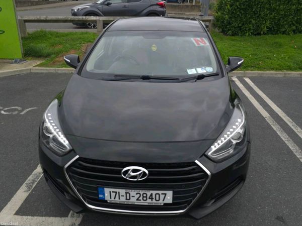 Hyundai i40 Saloon, Diesel, 2017, Black