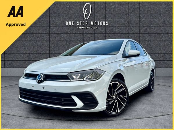 Volkswagen Polo Hatchback, Petrol, 2022, White