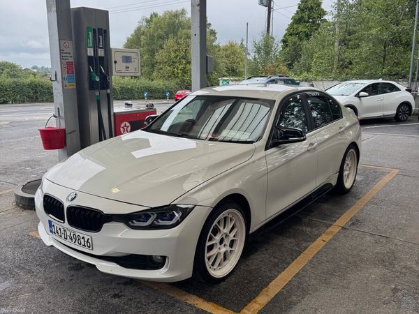 BMW 3-Series Saloon, Diesel, 2014, White