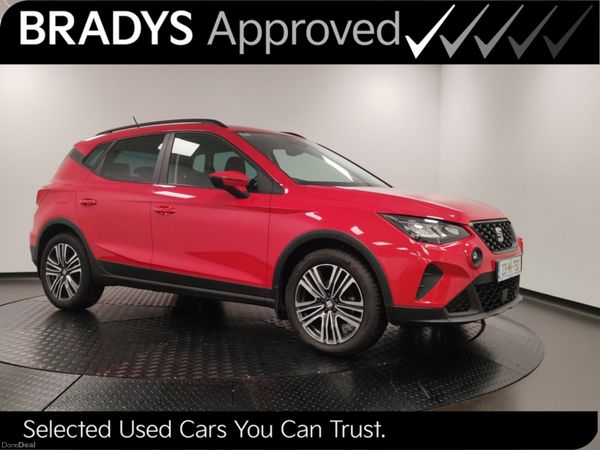SEAT Arona Hatchback, Petrol, 2023, Red