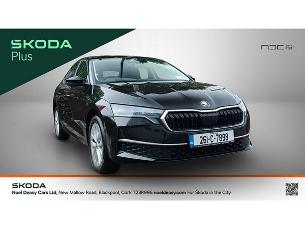 Skoda Octavia Hatchback, Diesel, 2026, Black