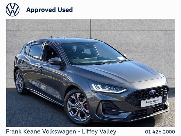 Ford Focus Hatchback, Petrol, 2024, Grey