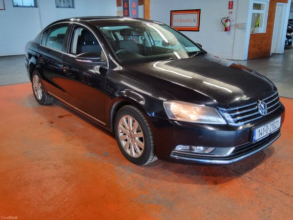 Volkswagen Passat Saloon, Diesel, 2014, Black