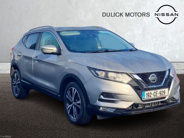 Nissan Qashqai Hatchback, Diesel, 2019, Silver