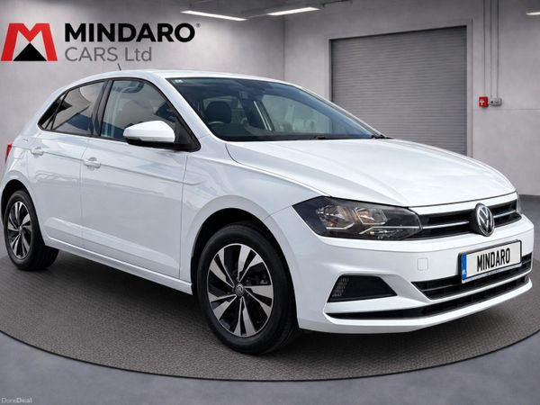 Volkswagen Polo Hatchback, Petrol, 2018, White