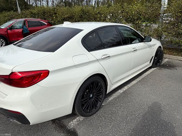 BMW 5-Series Saloon, Diesel, 2017, White