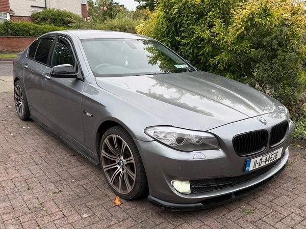 BMW 5-Series Saloon, Diesel, 2011, Grey
