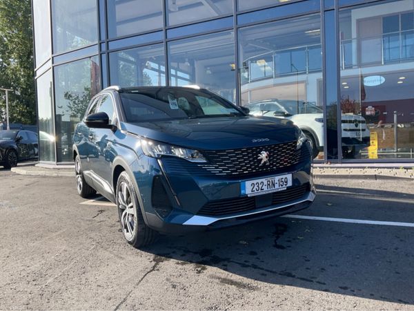 Peugeot 3008 MPV, Diesel, 2023, Blue