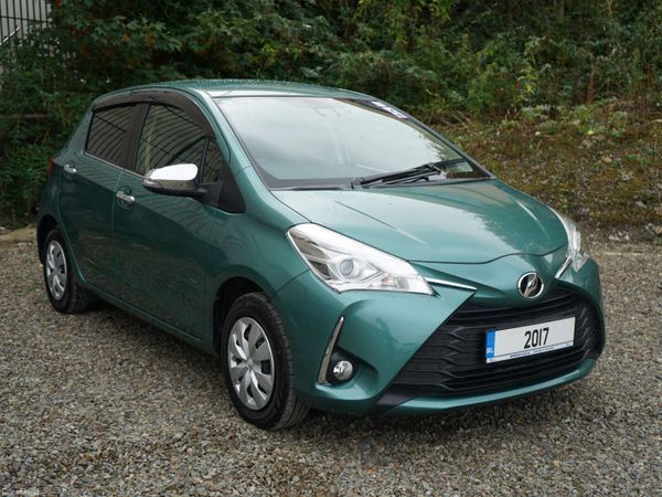 Toyota Vitz Hatchback, Petrol, 2017, Green