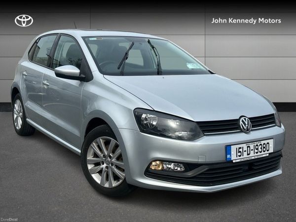 Volkswagen Polo Hatchback, Petrol, 2015, Silver