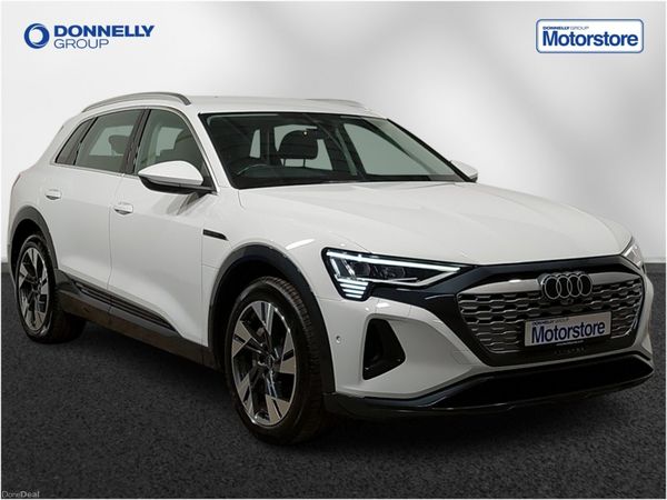 Audi Q8 SUV, Electric, 2023, White